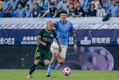 上海申花队新赛季挑战：伤病困扰与联赛竞争应对